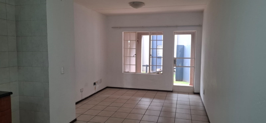 2 Bedroom Property for Sale in Brentwood Gauteng