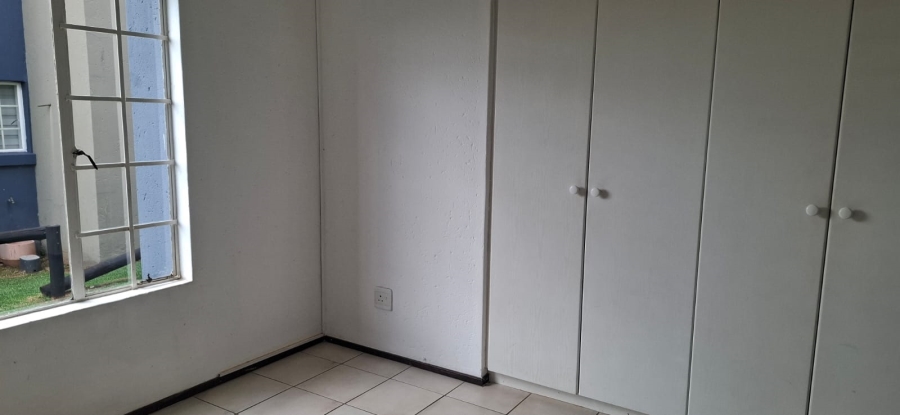 2 Bedroom Property for Sale in Brentwood Gauteng