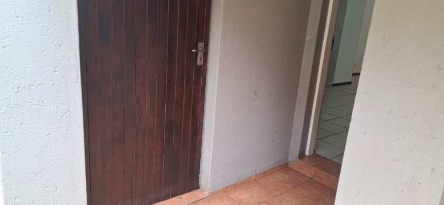 2 Bedroom Property for Sale in Brentwood Gauteng