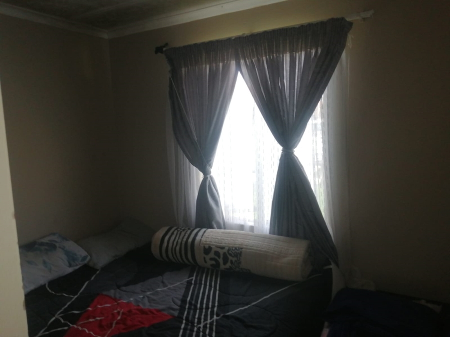 2 Bedroom Property for Sale in Crystal Park Gauteng