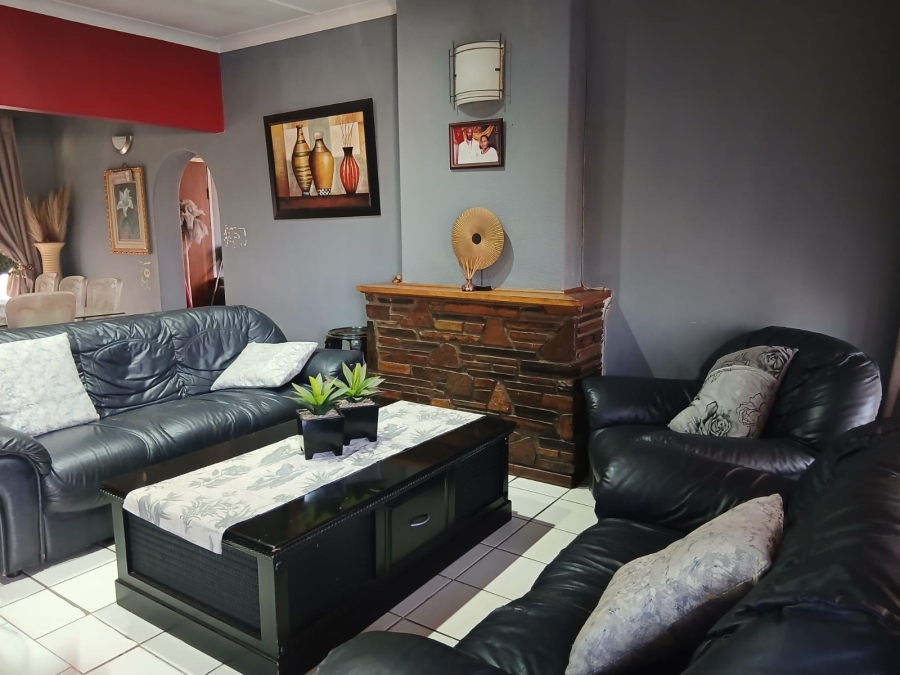 3 Bedroom Property for Sale in Leondale Gauteng
