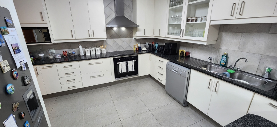 3 Bedroom Property for Sale in St Andrews Gauteng