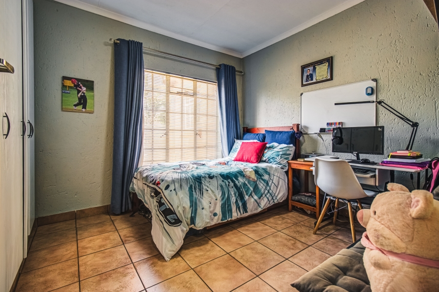3 Bedroom Property for Sale in Glen Marais Gauteng