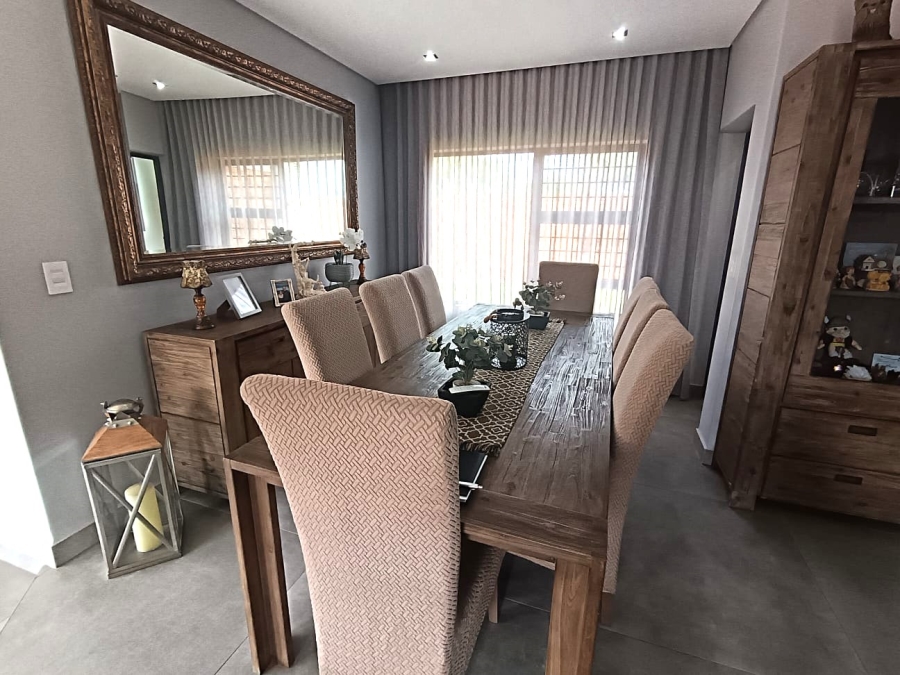 4 Bedroom Property for Sale in Norton Park Gauteng