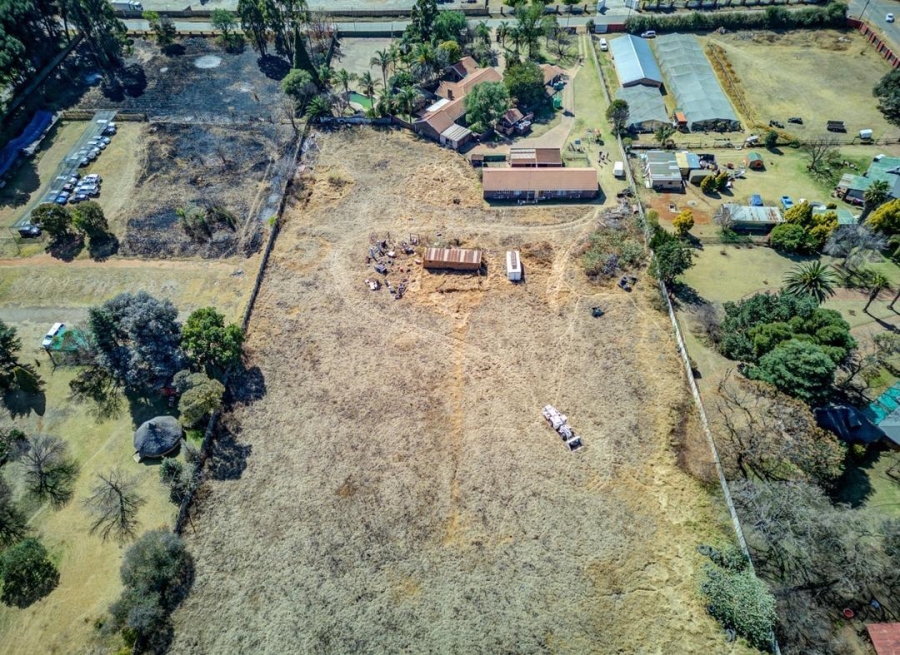 Commercial Property for Sale in Bredell Gauteng