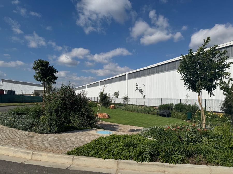 To Let Commercial Property for Rent in Airport Park Gauteng