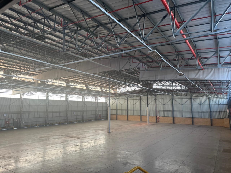 To Let Commercial Property for Rent in Gosforth Park Gauteng