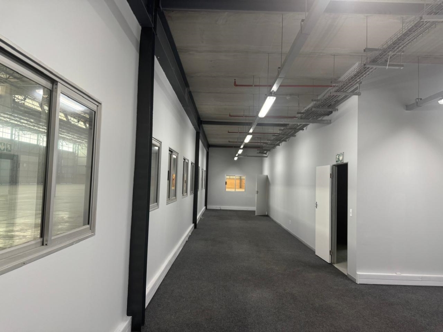 To Let Commercial Property for Rent in Gosforth Park Gauteng