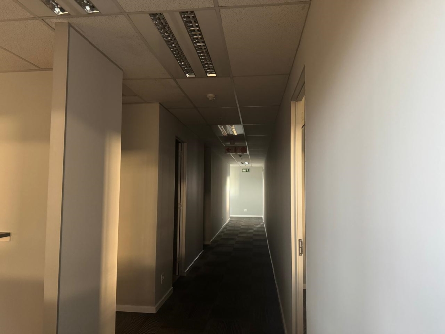 To Let Commercial Property for Rent in Gosforth Park Gauteng