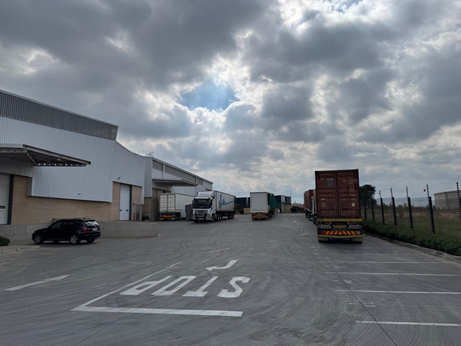 To Let Commercial Property for Rent in Airport Park Gauteng