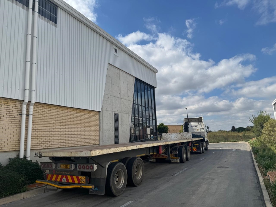 To Let Commercial Property for Rent in Airport Park Gauteng