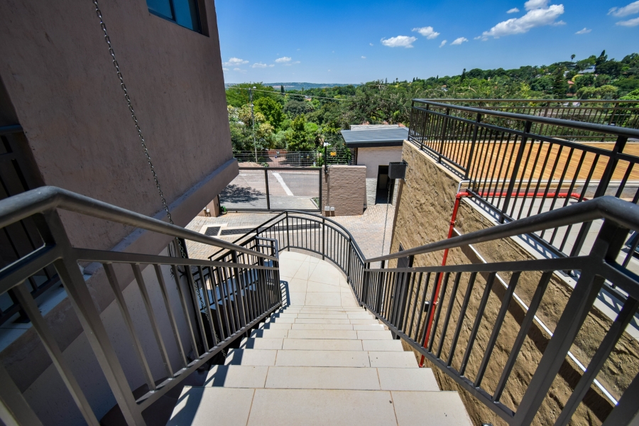 3 Bedroom Property for Sale in Constantia Park Gauteng