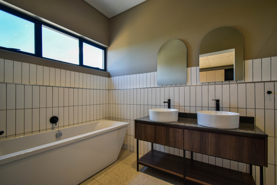 3 Bedroom Property for Sale in Constantia Park Gauteng