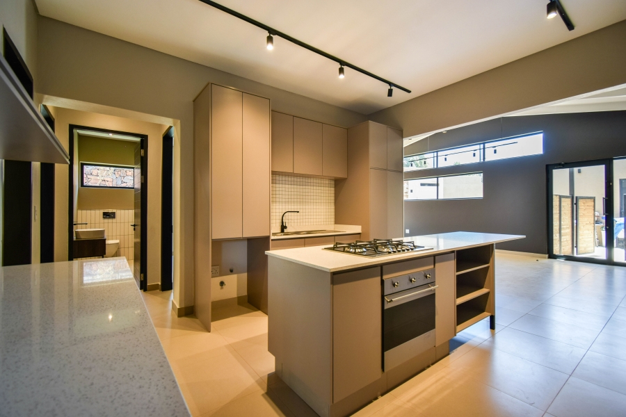 3 Bedroom Property for Sale in Constantia Park Gauteng