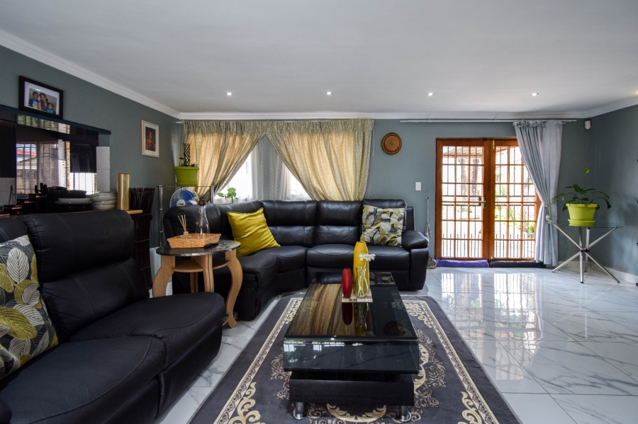 3 Bedroom Property for Sale in Silverton Gauteng