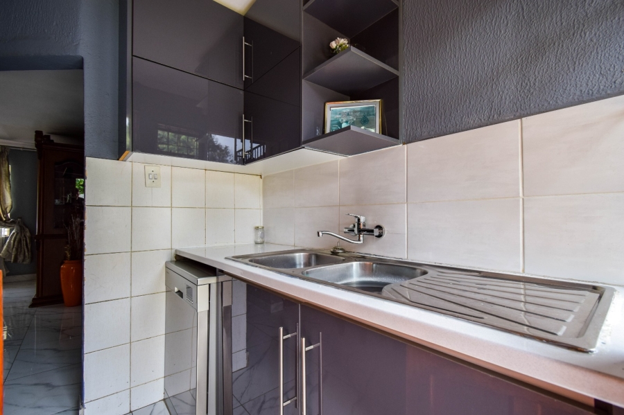 3 Bedroom Property for Sale in Silverton Gauteng