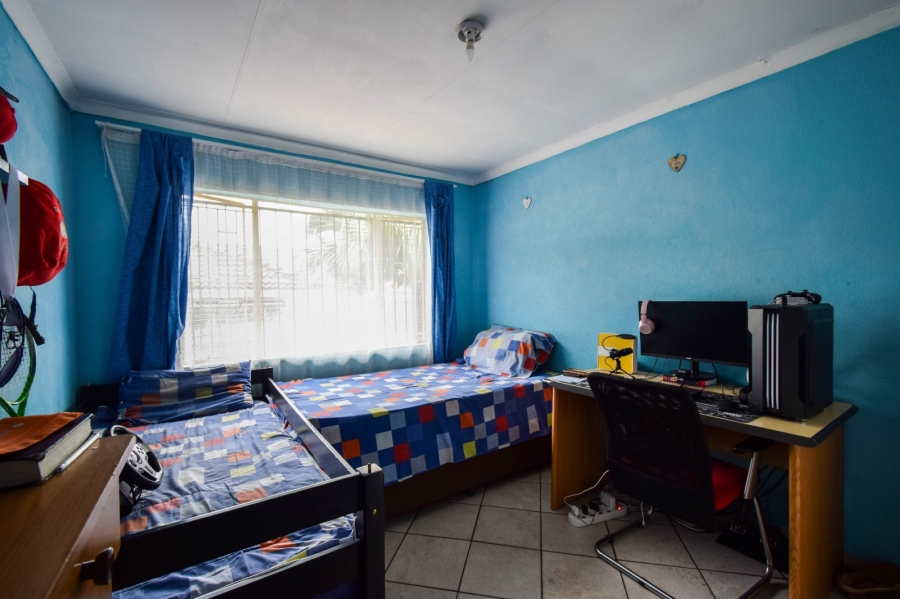 3 Bedroom Property for Sale in Silverton Gauteng