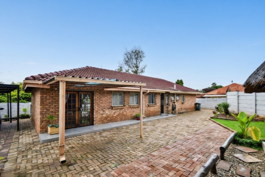 3 Bedroom Property for Sale in Silverton Gauteng