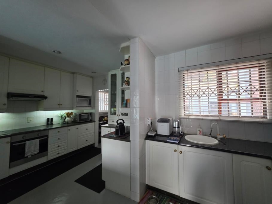 4 Bedroom Property for Sale in Moreleta Park Gauteng