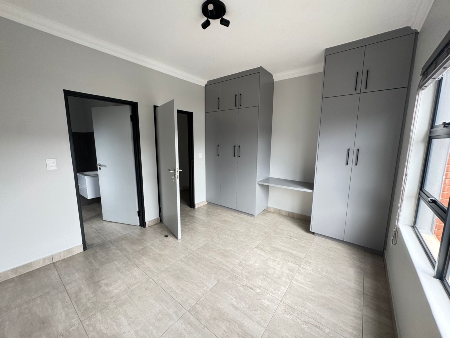 To Let 3 Bedroom Property for Rent in Olympus AH Gauteng