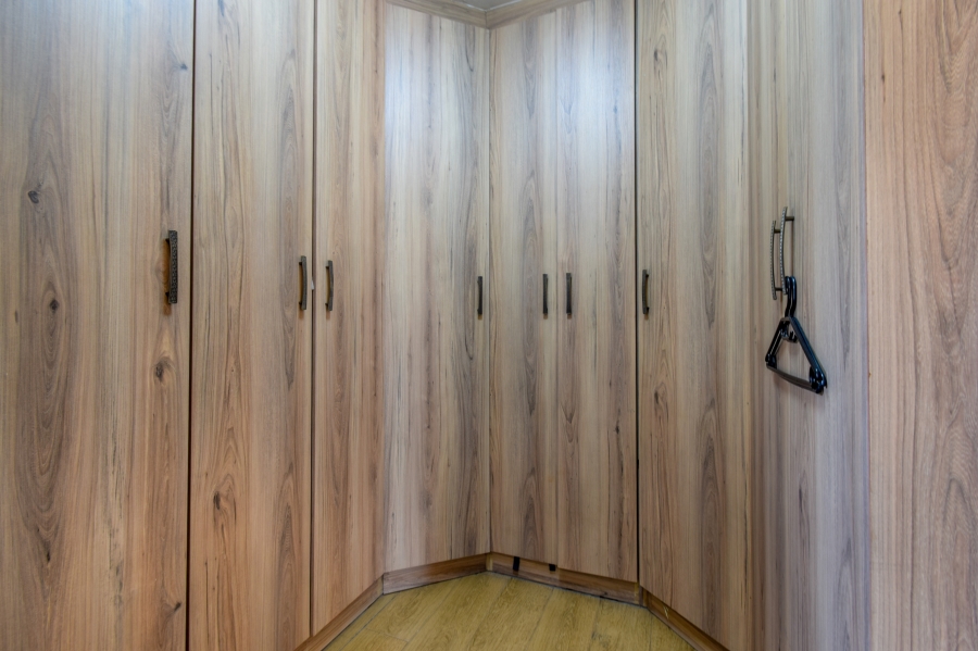 4 Bedroom Property for Sale in Silver Lakes Golf Estate Gauteng