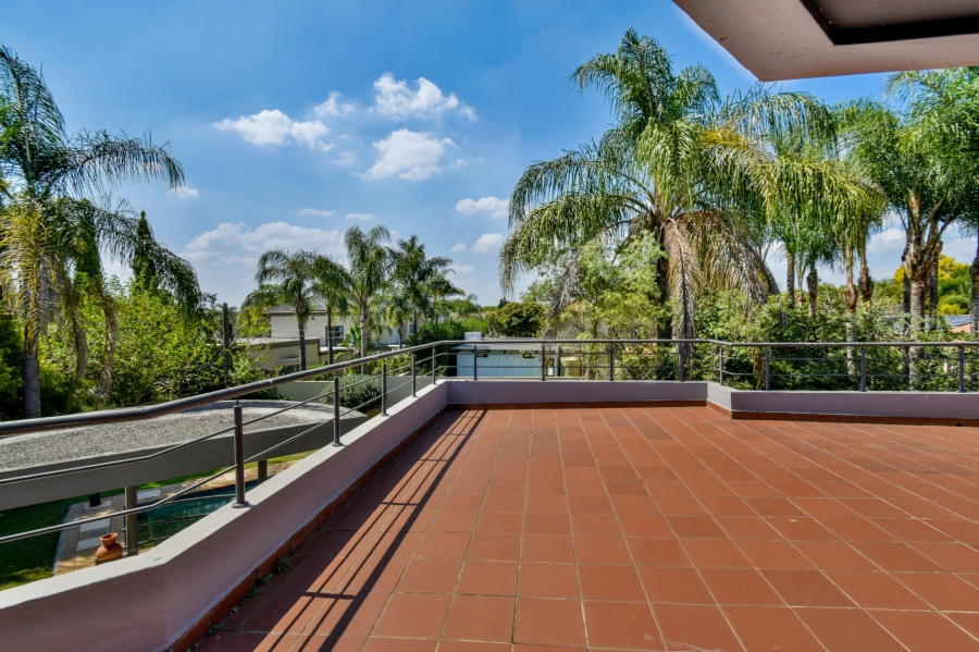 4 Bedroom Property for Sale in Silver Lakes Golf Estate Gauteng