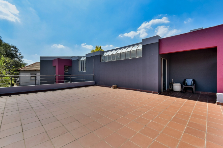 4 Bedroom Property for Sale in Silver Lakes Golf Estate Gauteng