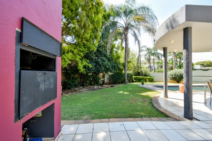 4 Bedroom Property for Sale in Silver Lakes Golf Estate Gauteng