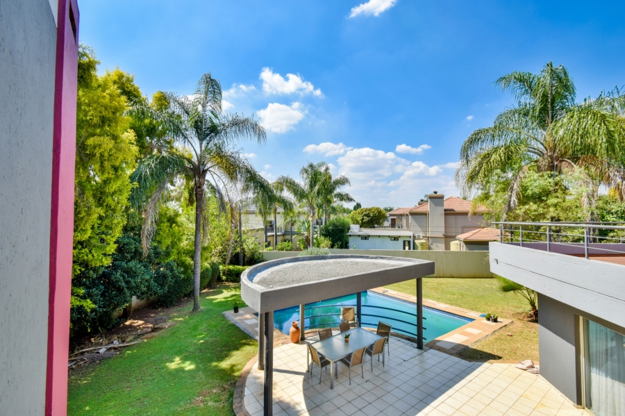 4 Bedroom Property for Sale in Silver Lakes Golf Estate Gauteng