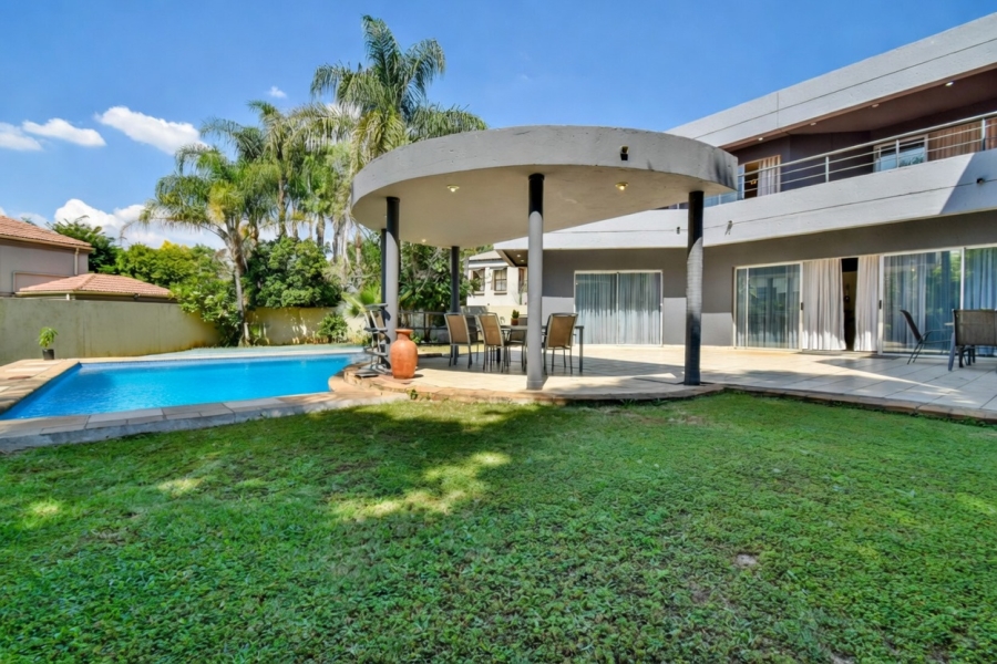 4 Bedroom Property for Sale in Silver Lakes Golf Estate Gauteng