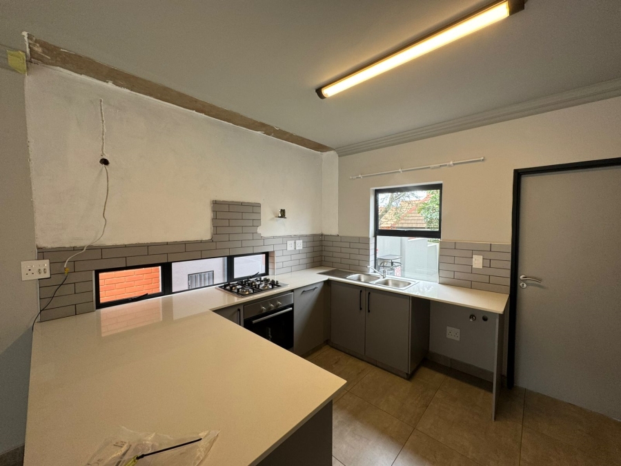 To Let 2 Bedroom Property for Rent in Olympus AH Gauteng