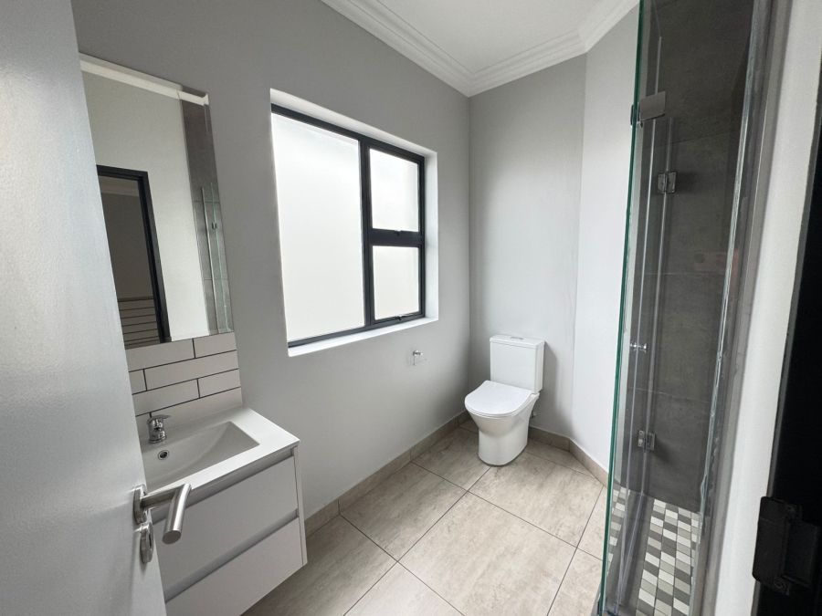 To Let 2 Bedroom Property for Rent in Olympus AH Gauteng