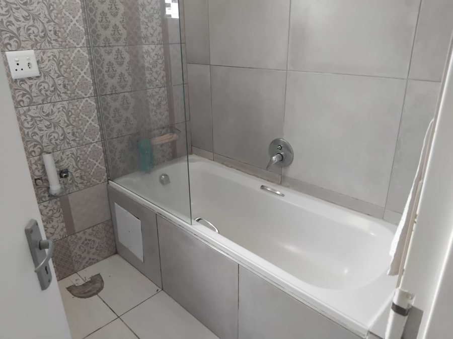 To Let 3 Bedroom Property for Rent in Kya Sands Gauteng