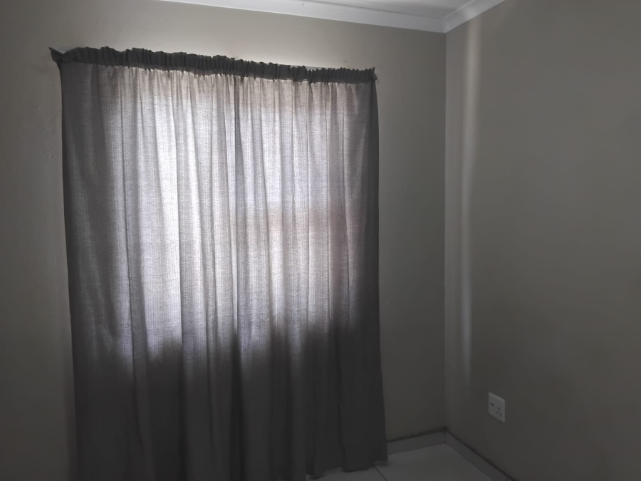 To Let 3 Bedroom Property for Rent in Kya Sands Gauteng