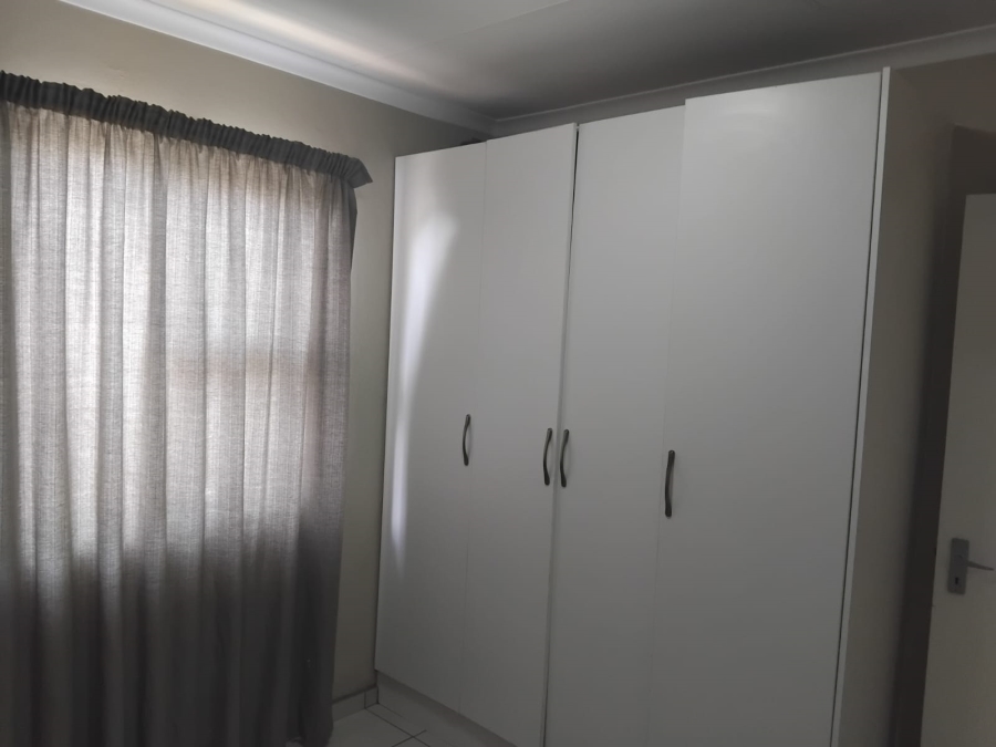 To Let 3 Bedroom Property for Rent in Kya Sands Gauteng