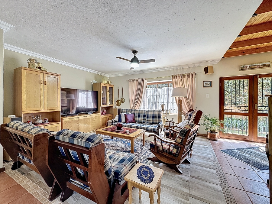 4 Bedroom Property for Sale in Moreleta Park Gauteng