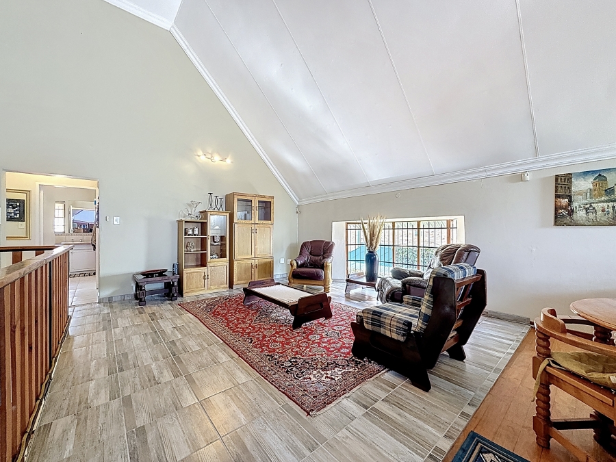 4 Bedroom Property for Sale in Moreleta Park Gauteng