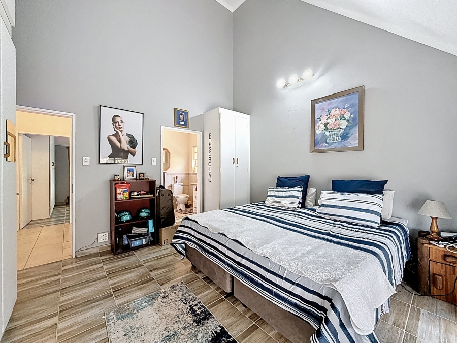 4 Bedroom Property for Sale in Moreleta Park Gauteng