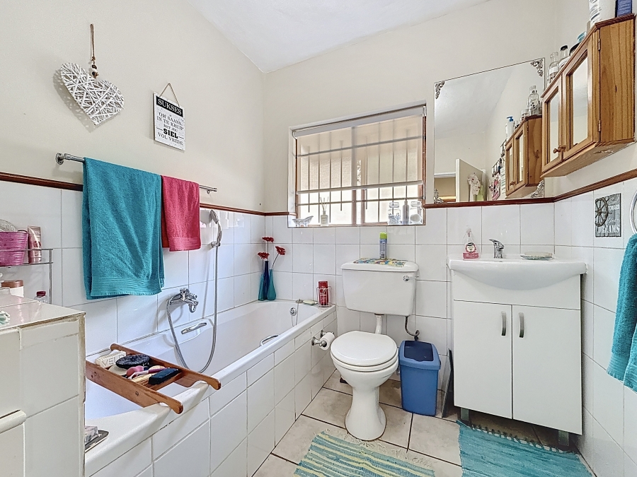 4 Bedroom Property for Sale in Moreleta Park Gauteng