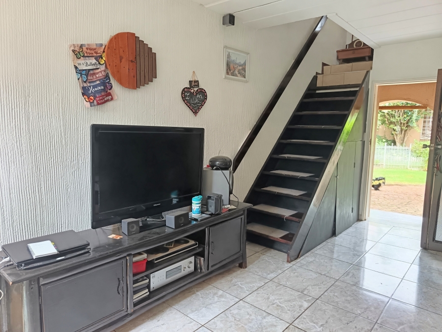 1 Bedroom Property for Sale in Norkem Park Gauteng