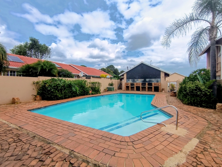 1 Bedroom Property for Sale in Norkem Park Gauteng