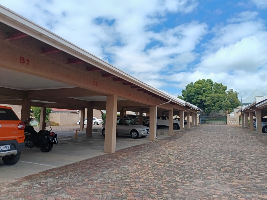 1 Bedroom Property for Sale in Norkem Park Gauteng