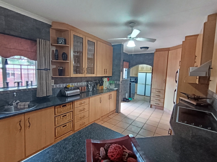 4 Bedroom Property for Sale in Sunward Park Gauteng