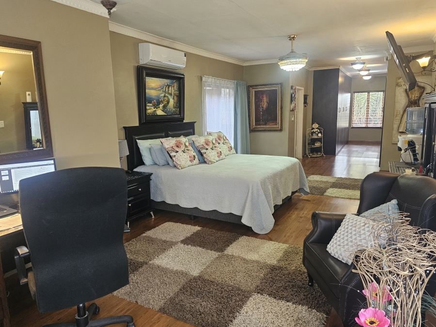 4 Bedroom Property for Sale in Brackenhurst Gauteng