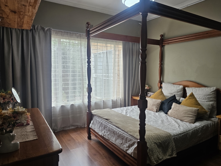 4 Bedroom Property for Sale in Brackenhurst Gauteng