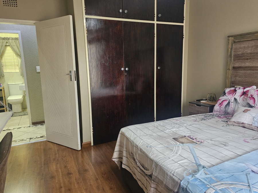 4 Bedroom Property for Sale in Brackenhurst Gauteng