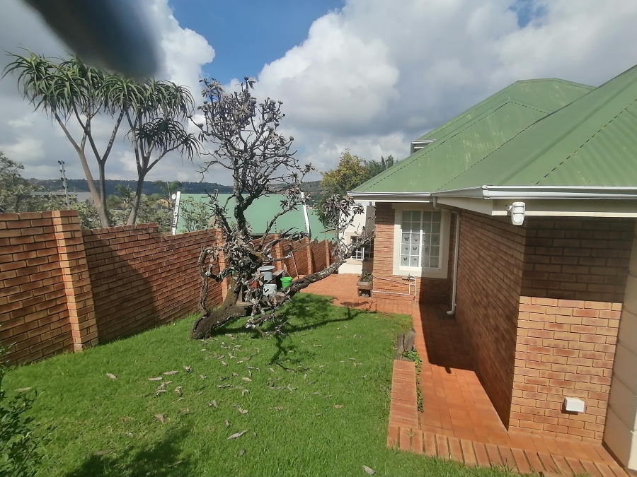 3 Bedroom Property for Sale in Roodekrans Gauteng