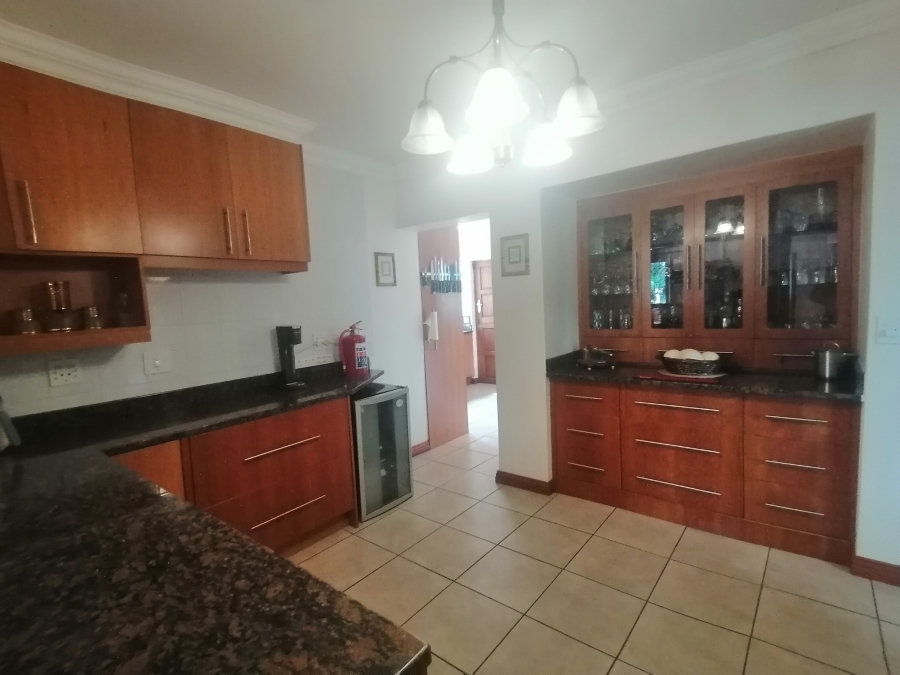 3 Bedroom Property for Sale in Roodekrans Gauteng