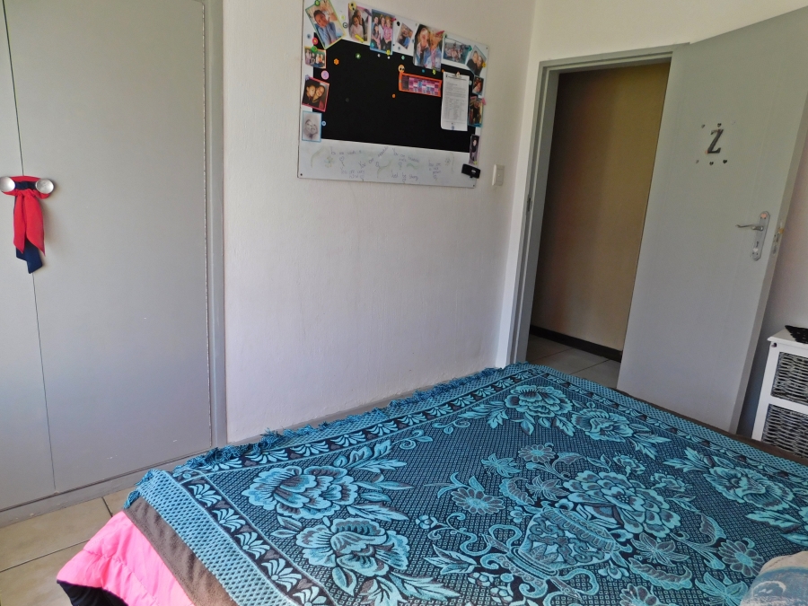 4 Bedroom Property for Sale in Mindalore Gauteng