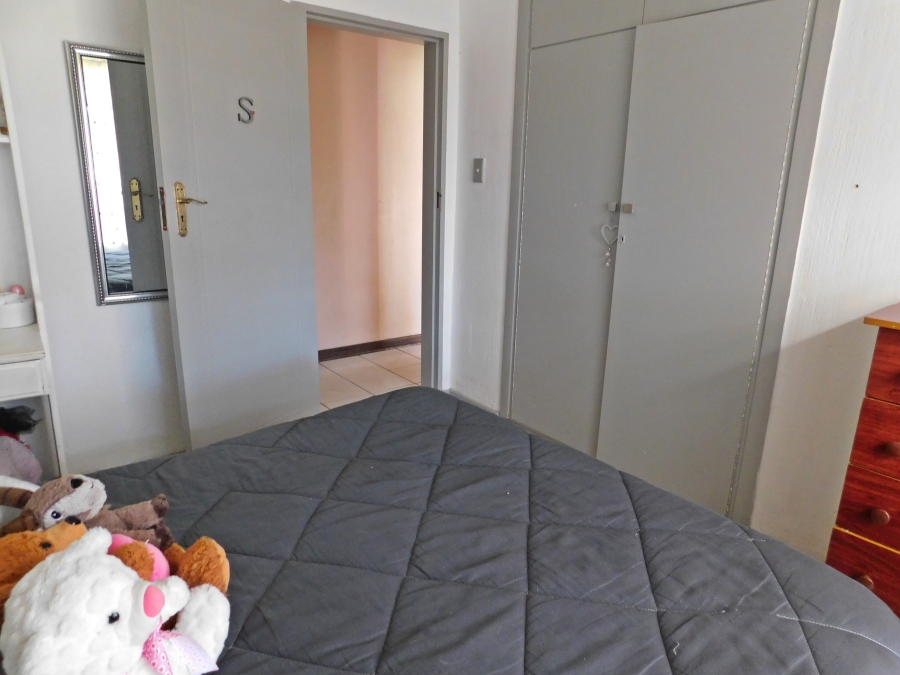 4 Bedroom Property for Sale in Mindalore Gauteng